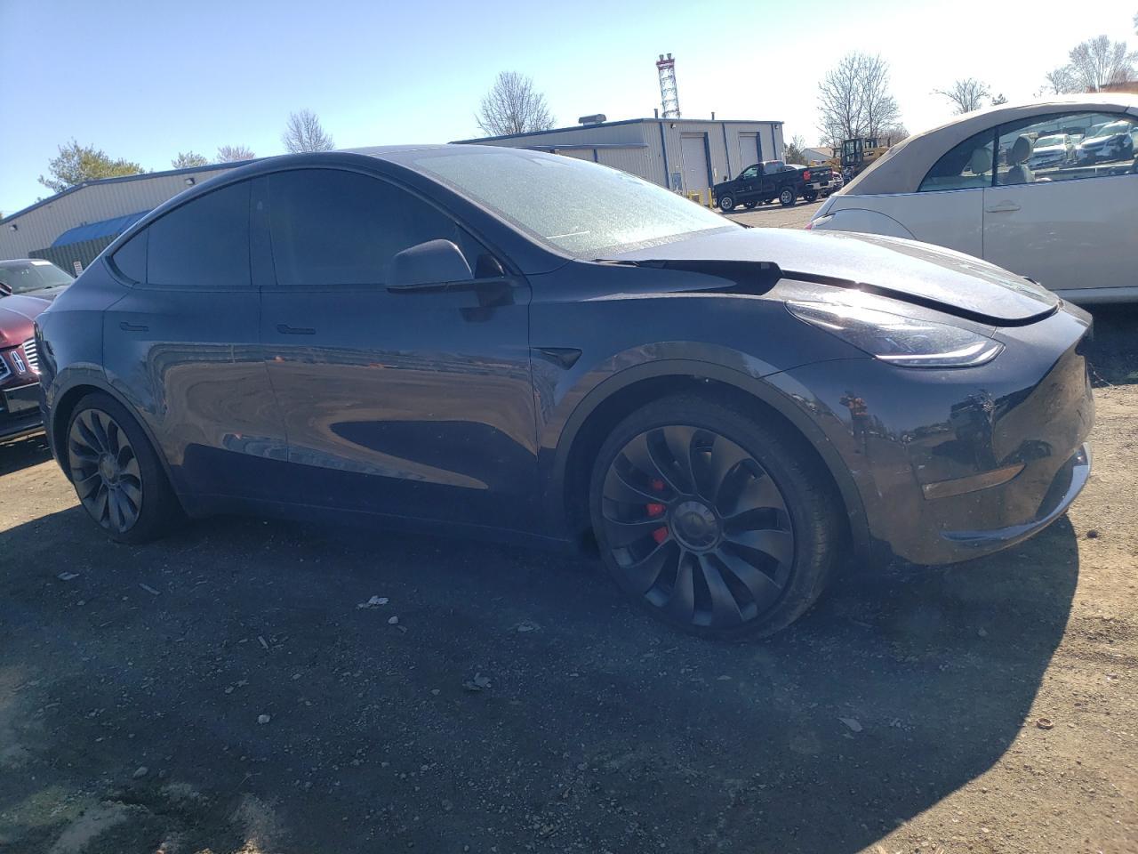 2024 TESLA MODEL Y - Image 4