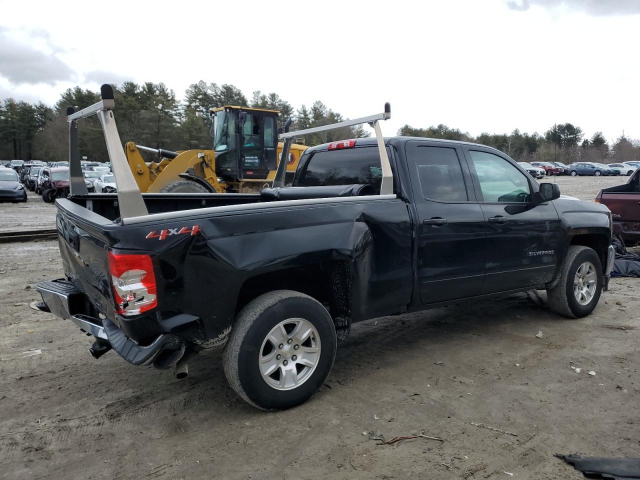 2018 CHEVROLET SILVERADO - Image 3