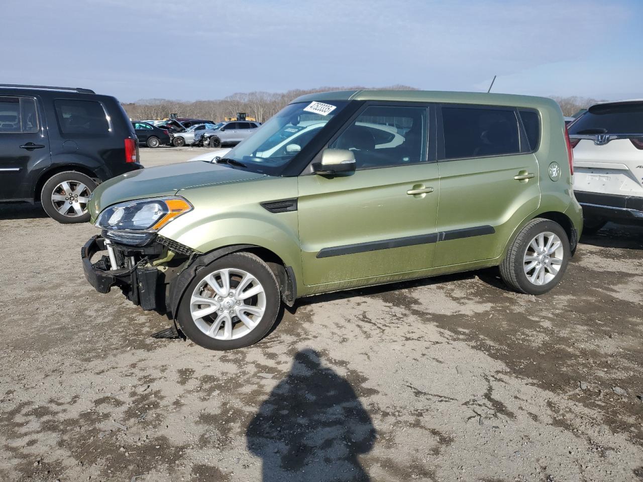 2013 KIA SOUL +