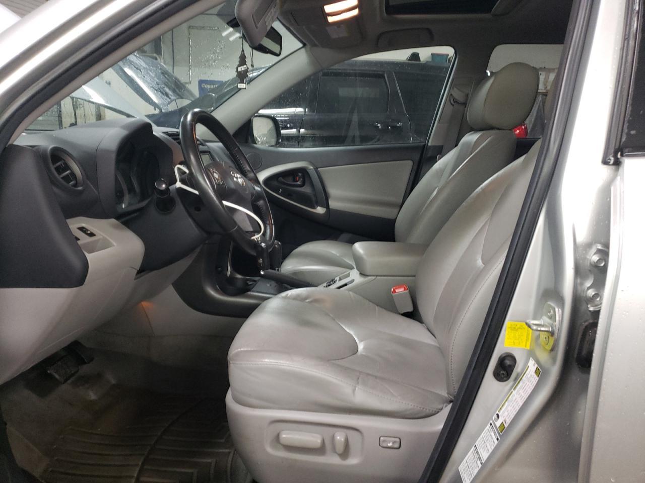 2011 TOYOTA RAV4 LIMIT - Фото 7