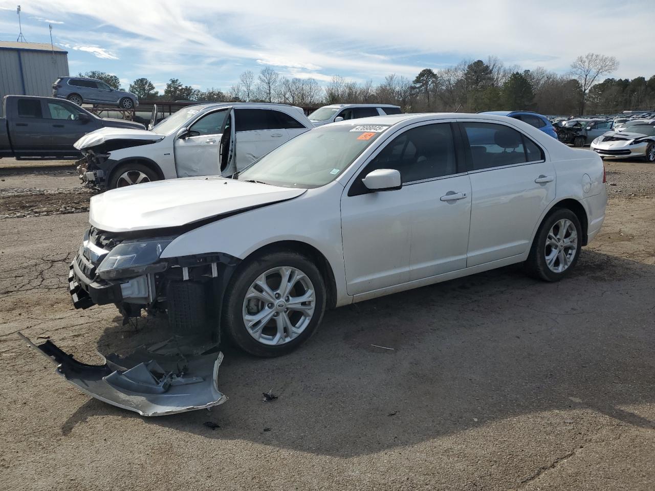 2012 FORD FUSION SE