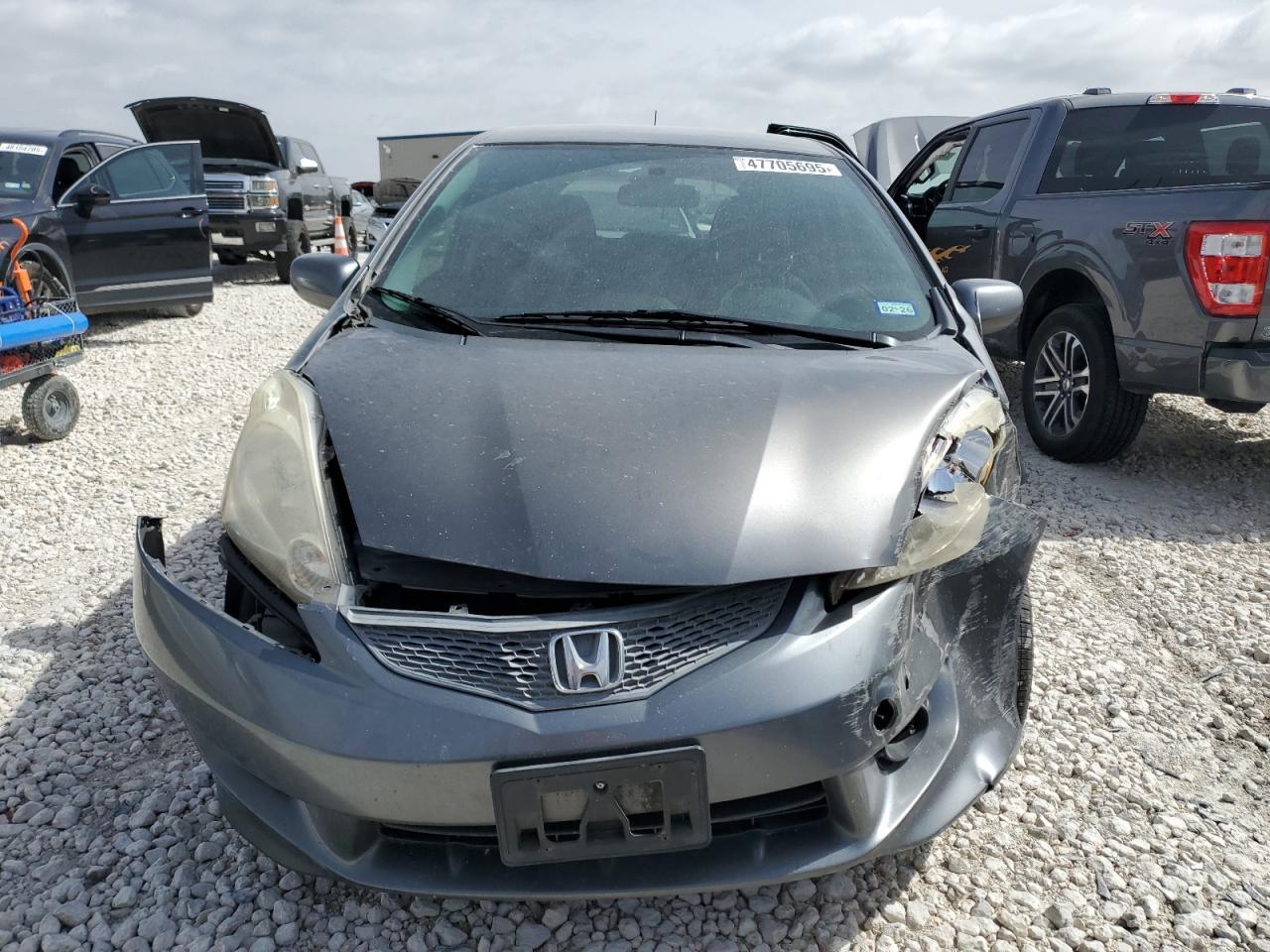 2011 HONDA FIT SPORT - Фото 5
