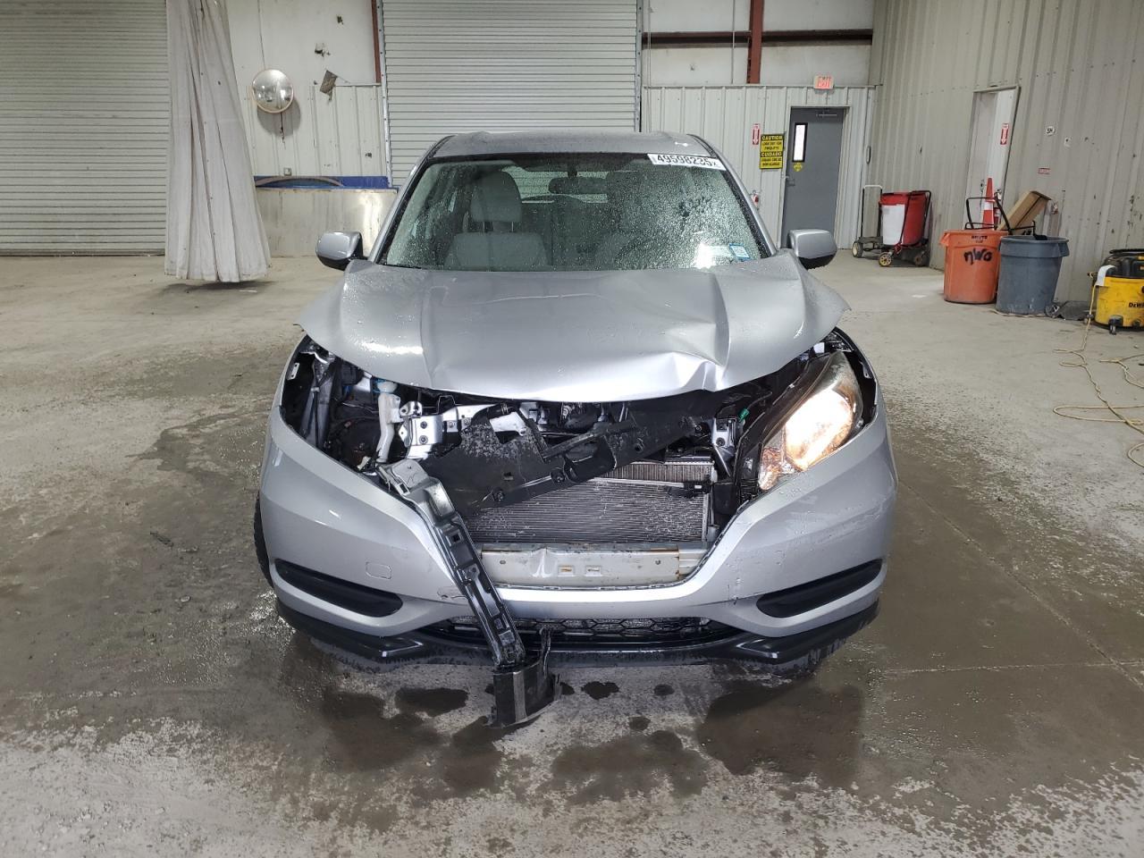 2018 HONDA HR-V LX - Image 5