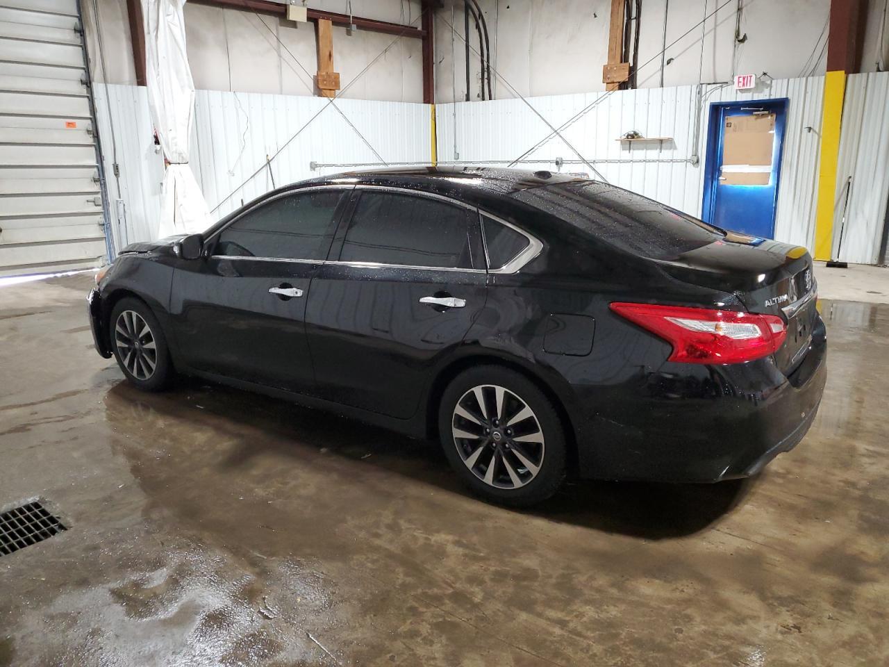 2017 NISSAN ALTIMA 2.5 - Фото 2