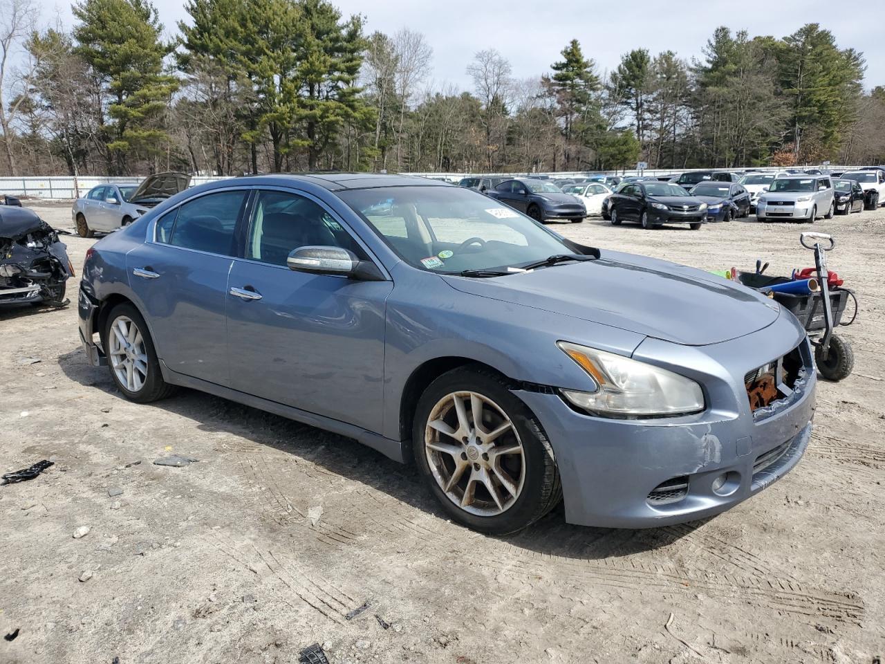 2011 NISSAN MAXIMA S - Фото 4