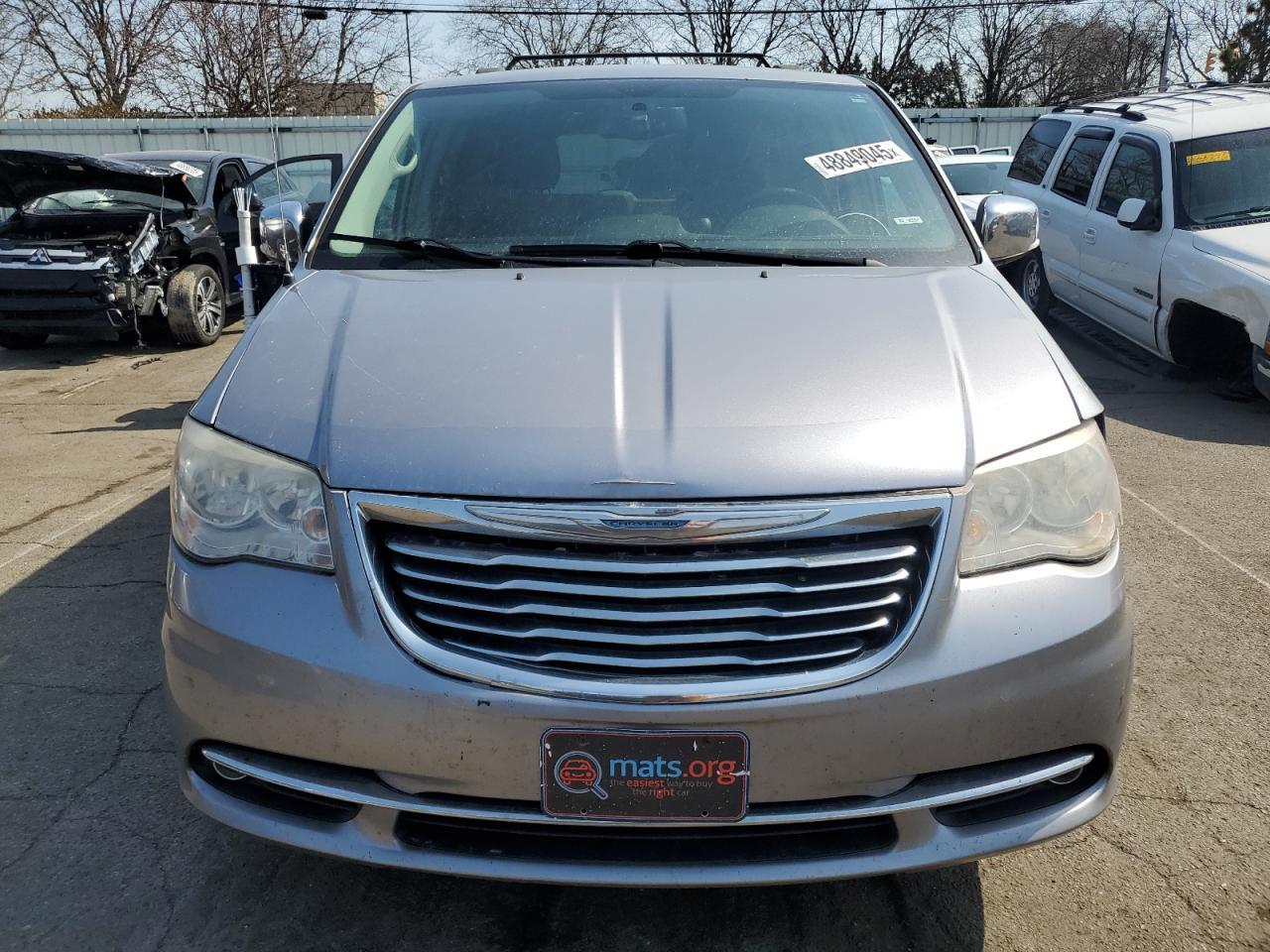2014 CHRYSLER TOWN & COU - Фото 5