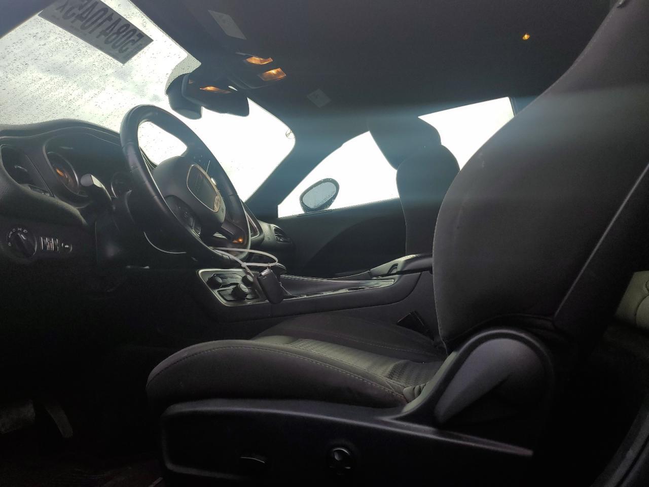 2017 DODGE CHALLENGER - Image 7