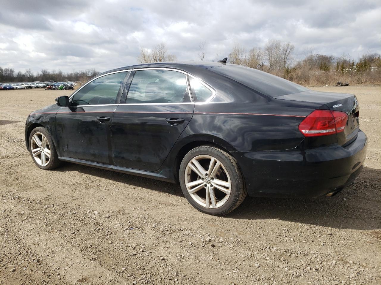 2014 VOLKSWAGEN PASSAT SE - Фото 2