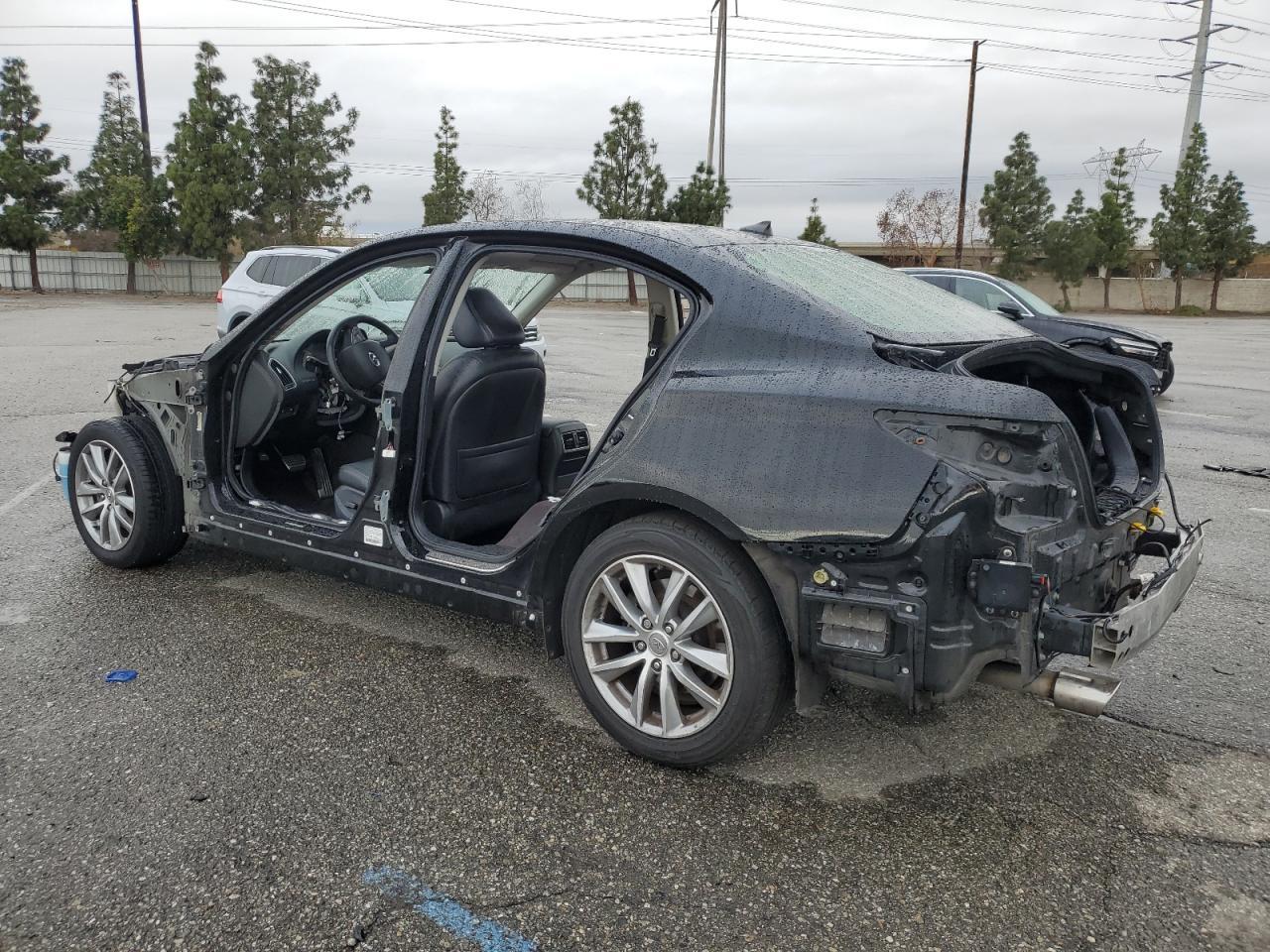 2016 INFINITI Q50 PREMIU - Фото 2