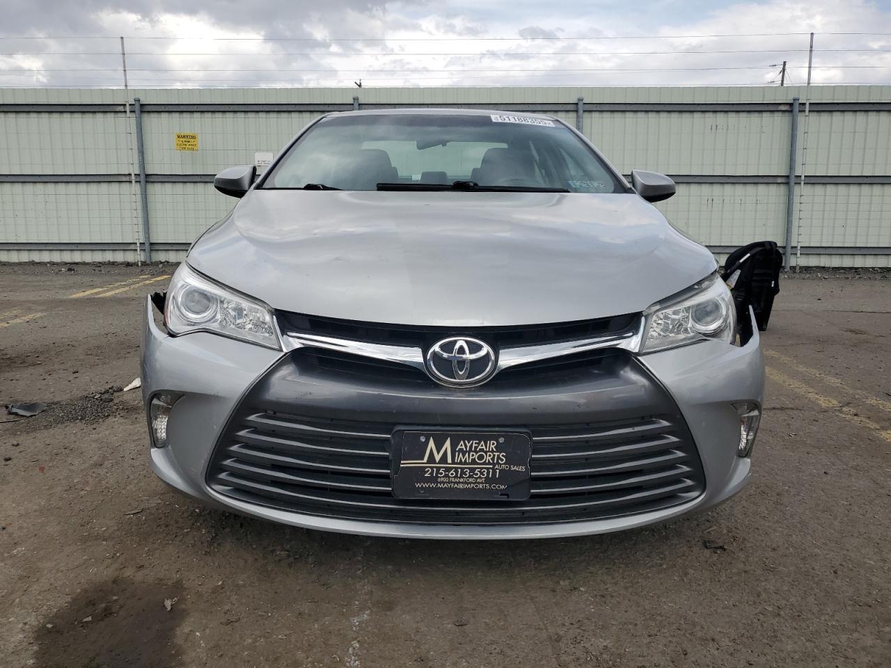 2017 TOYOTA CAMRY LE - Фото 5