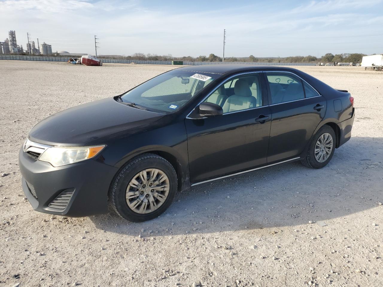 2014 TOYOTA CAMRY L