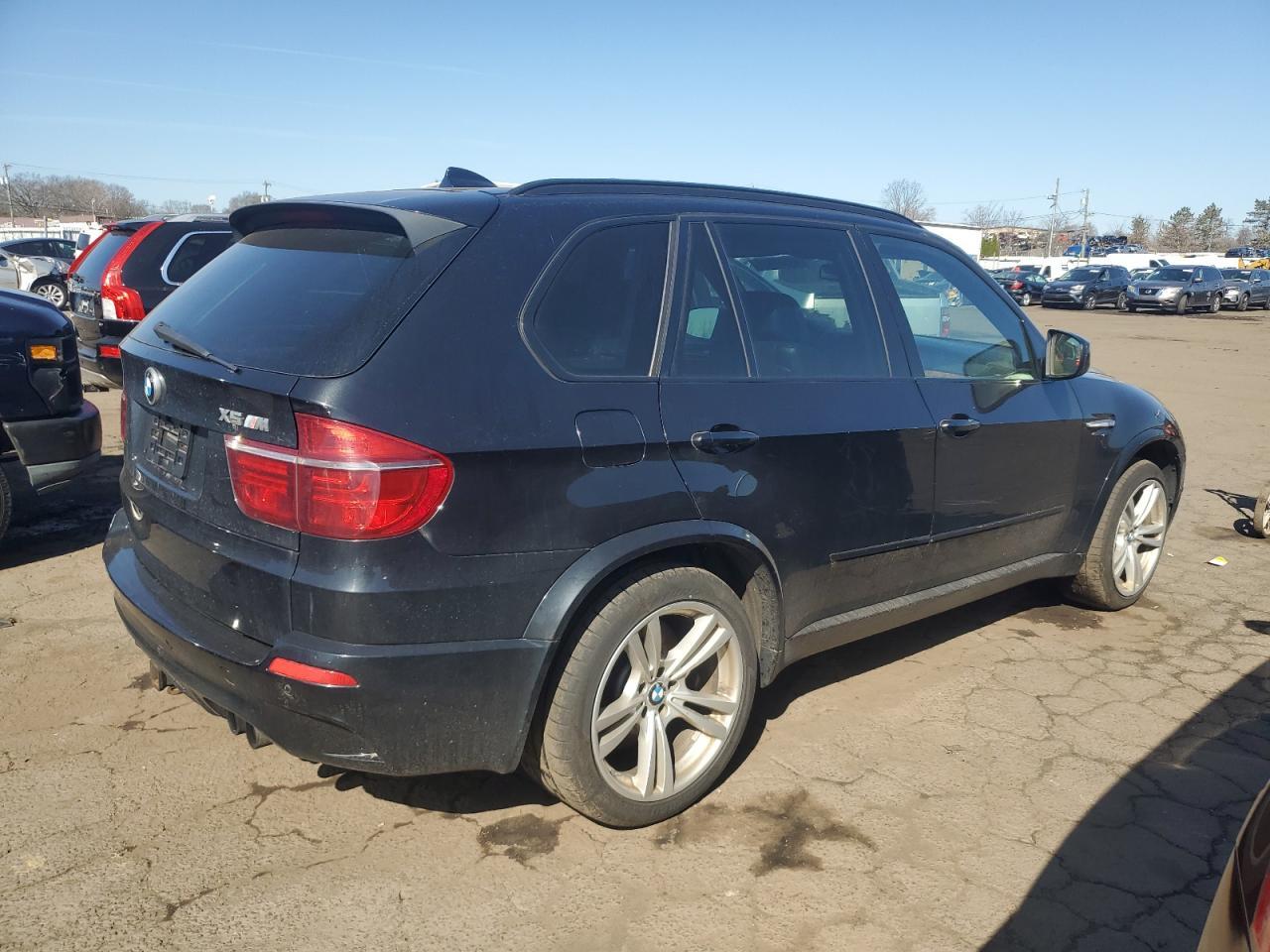 2011 BMW X5 M - Фото 3