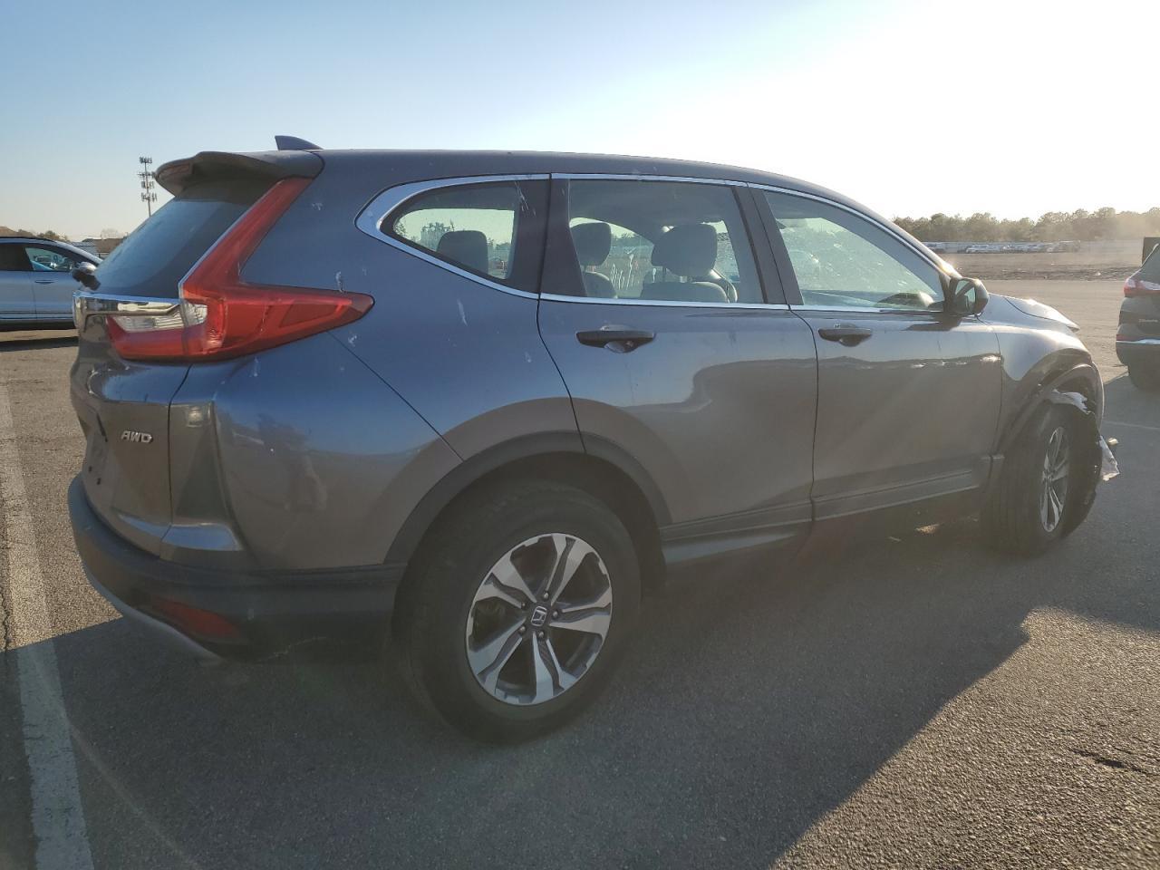 2017 HONDA CR-V LX - Image 3