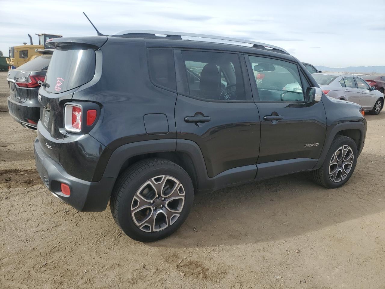 2016 JEEP RENEGADE L - Image 3