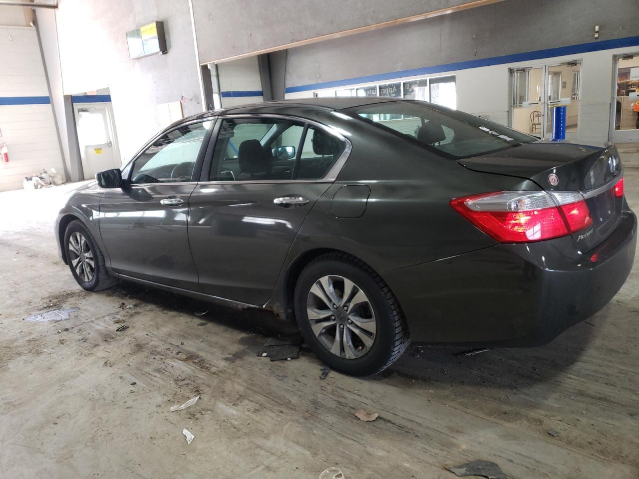 2014 HONDA ACCORD LX - Фото 2