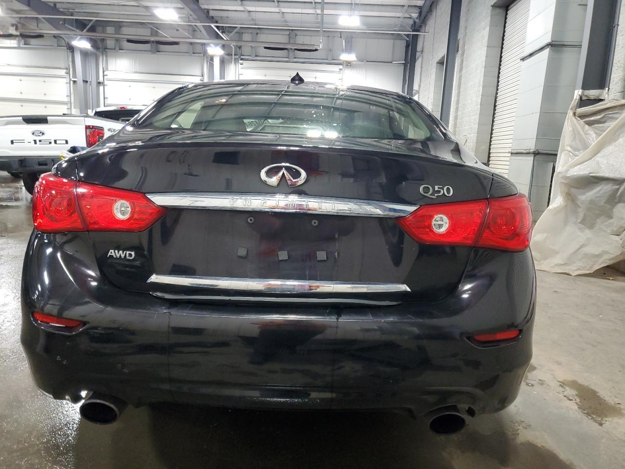 2016 INFINITI Q50 PREMIU - Фото 6