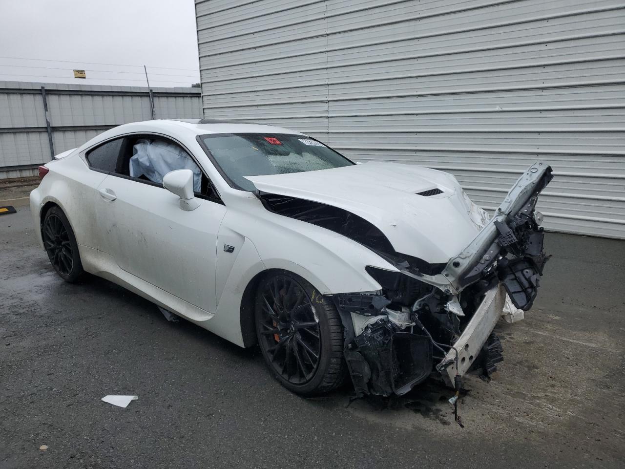 2017 LEXUS RC-F - Фото 4