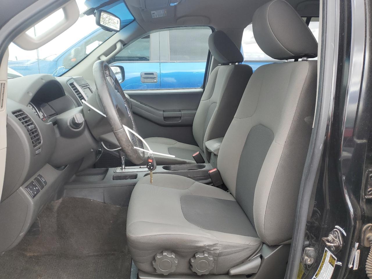 2013 NISSAN XTERRA X - Фото 7