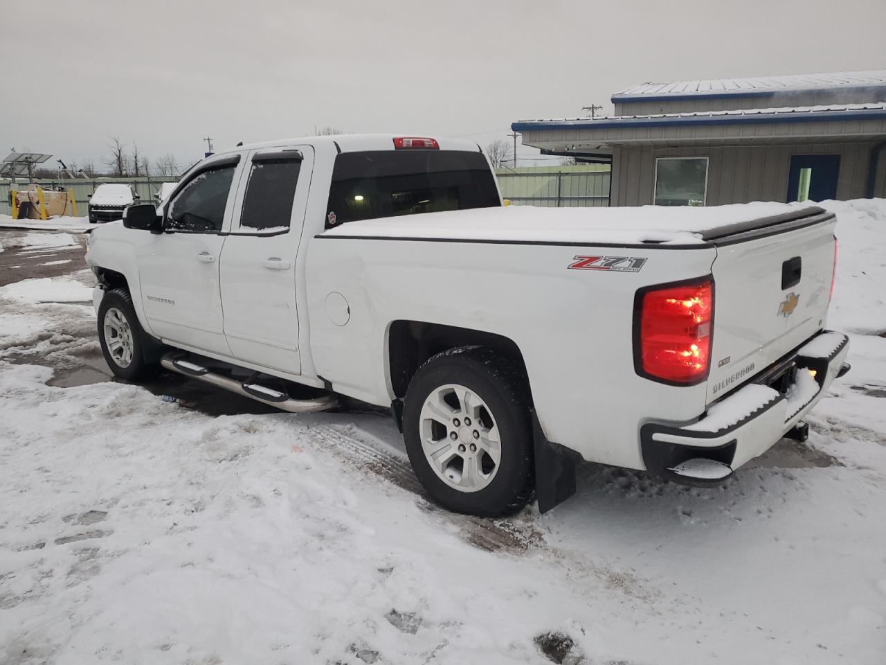 2016 CHEVROLET SILVERADO - Image 2