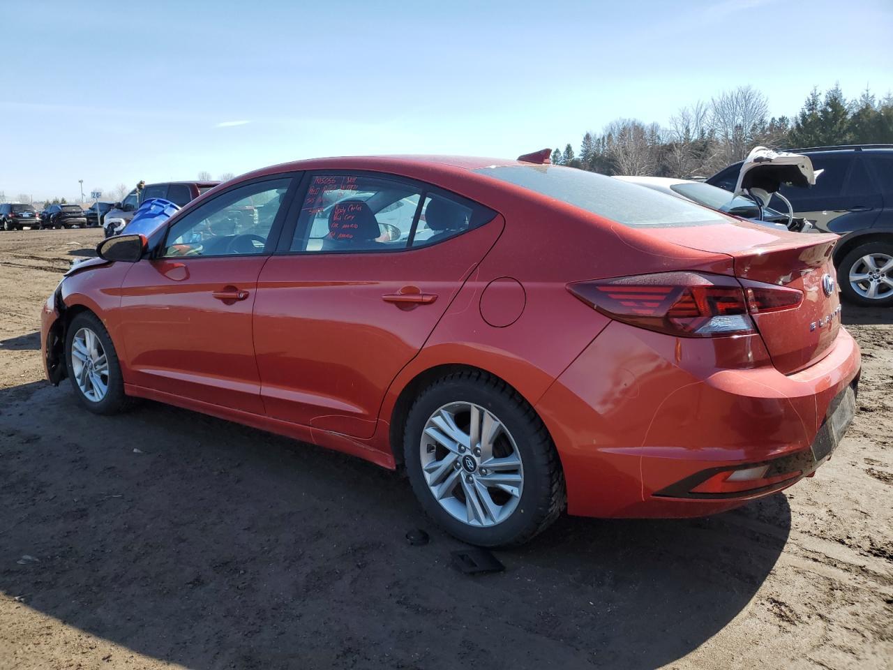 2019 HYUNDAI ELANTRA SE - Фото 2