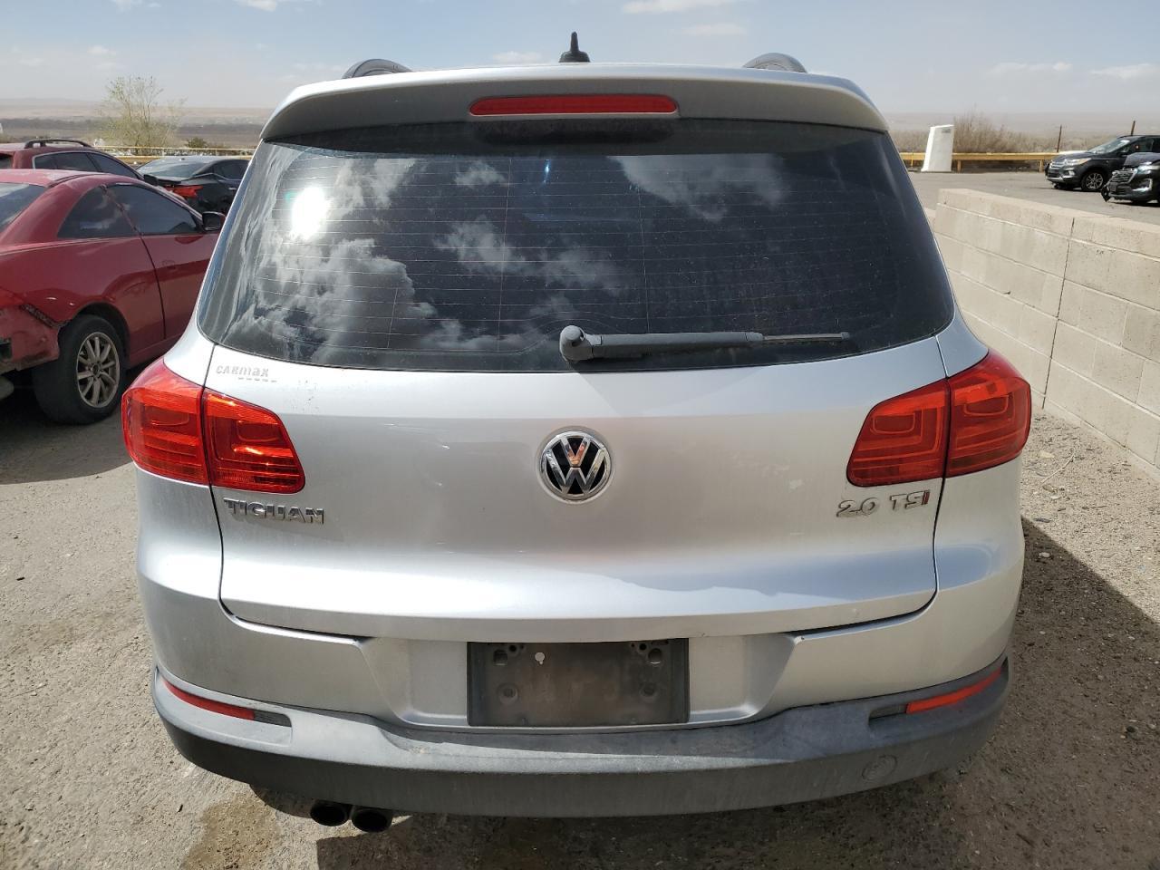 2015 VOLKSWAGEN TIGUAN S - Фото 6