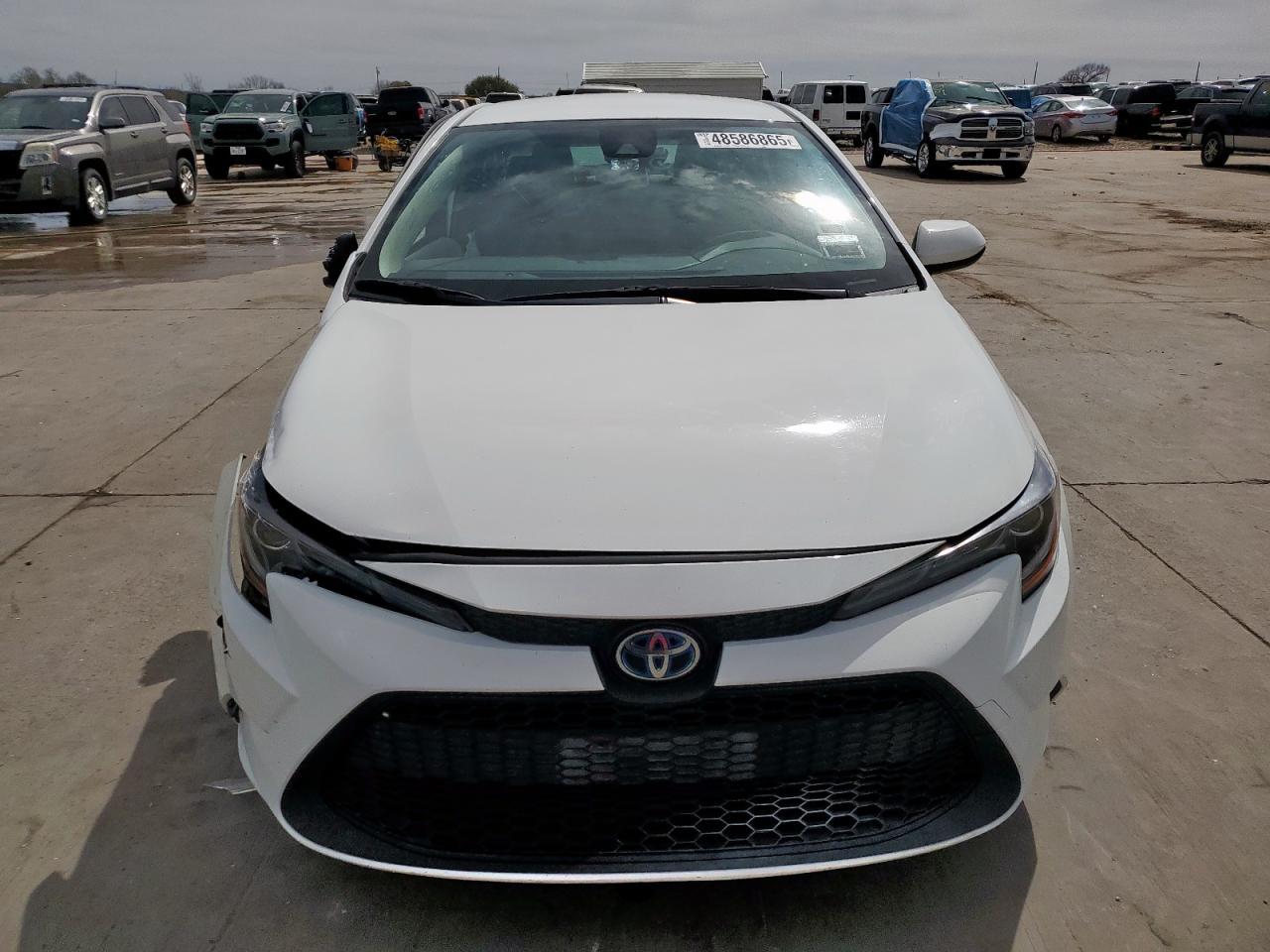 2022 TOYOTA COROLLA LE - Фото 5
