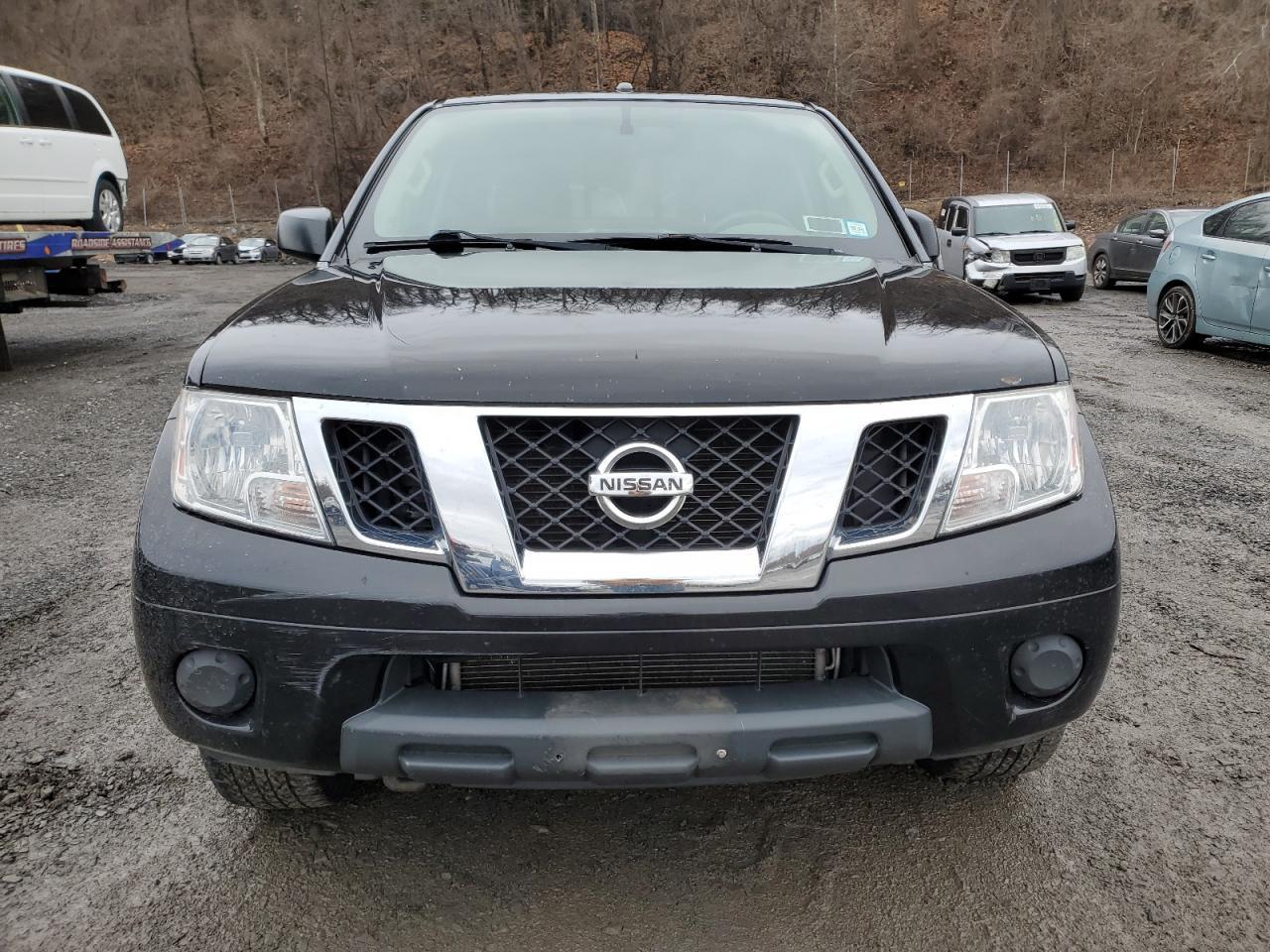 2017 NISSAN FRONTIER S - Фото 5