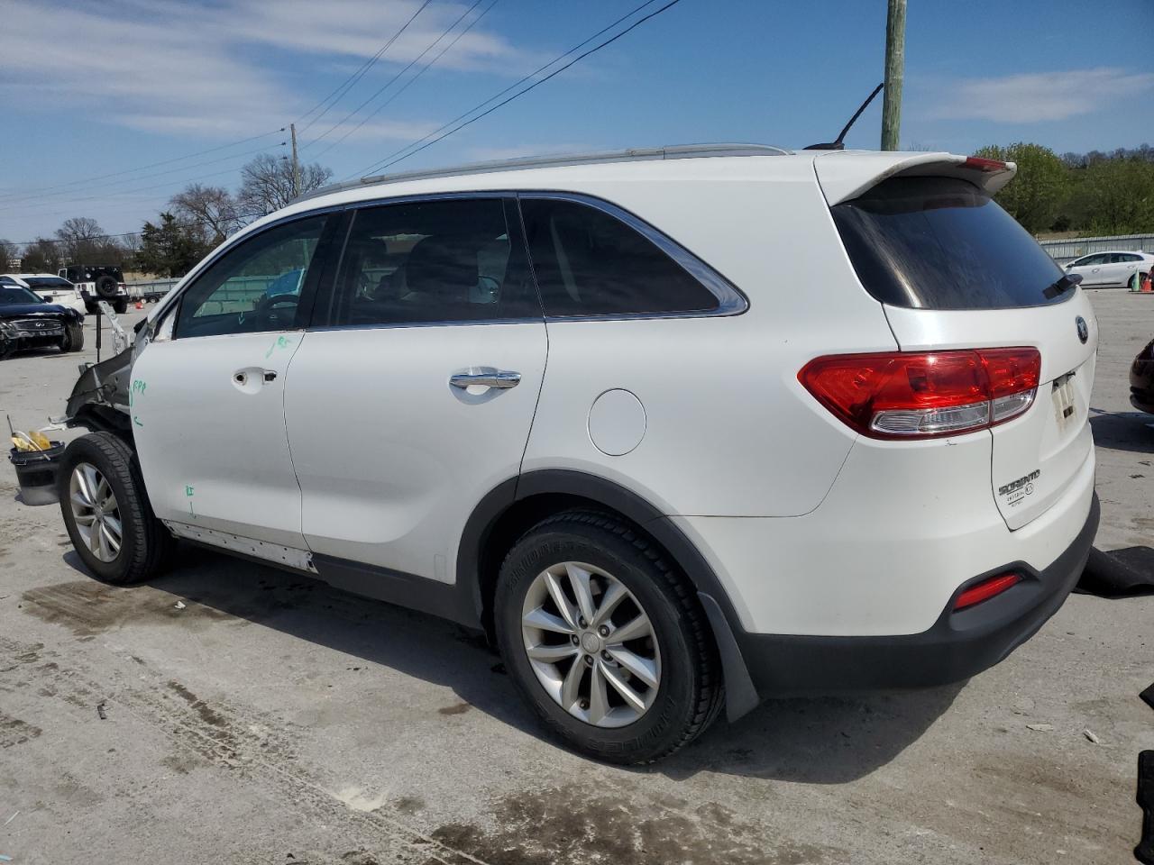 2017 KIA SORENTO LX - Фото 2