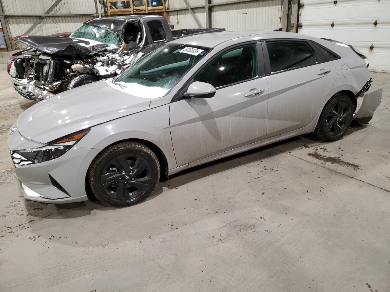 2023 HYUNDAI ELANTRA SE