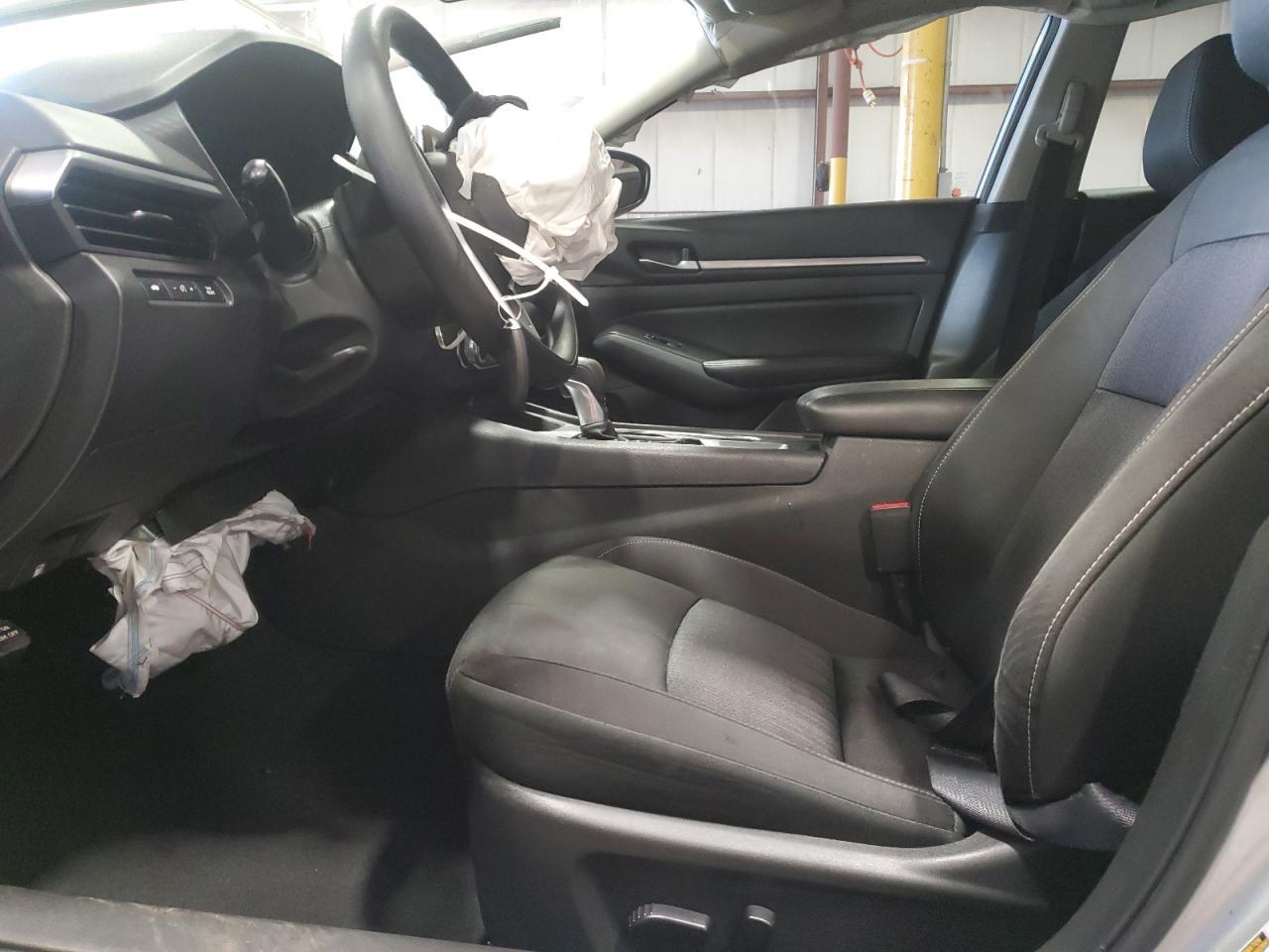 2022 NISSAN ALTIMA SV - Image 7