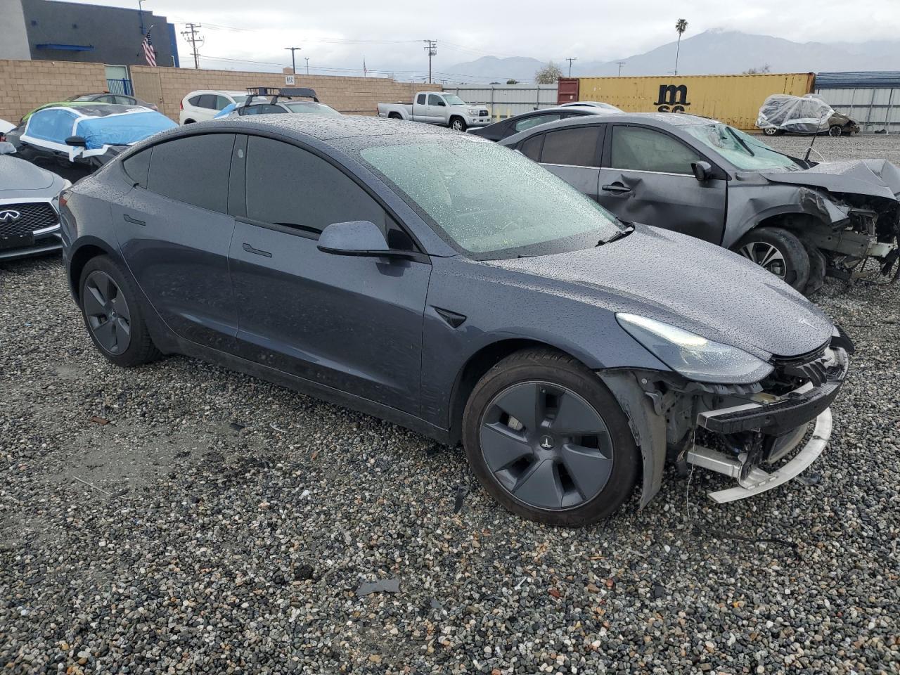 2022 TESLA MODEL 3 - Фото 4