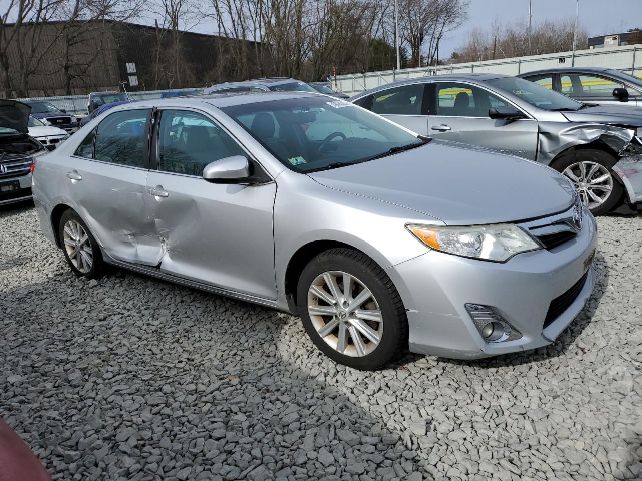 2013 TOYOTA CAMRY L - Фото 4