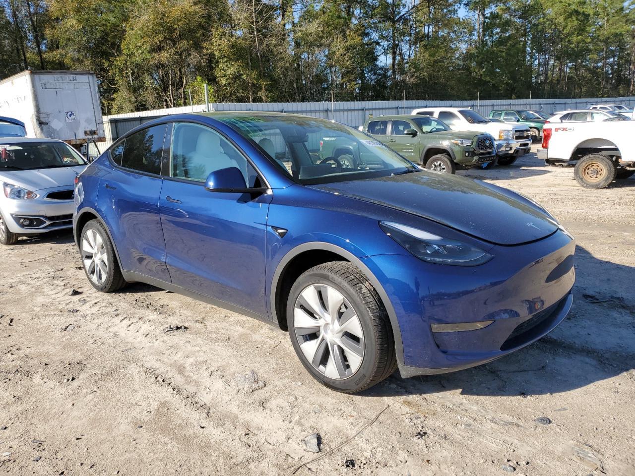 2023 TESLA MODEL Y - Фото 4