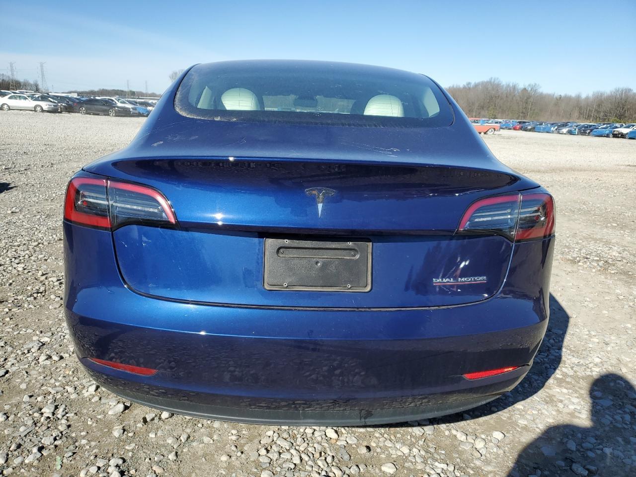 2023 TESLA MODEL 3 - Фото 6