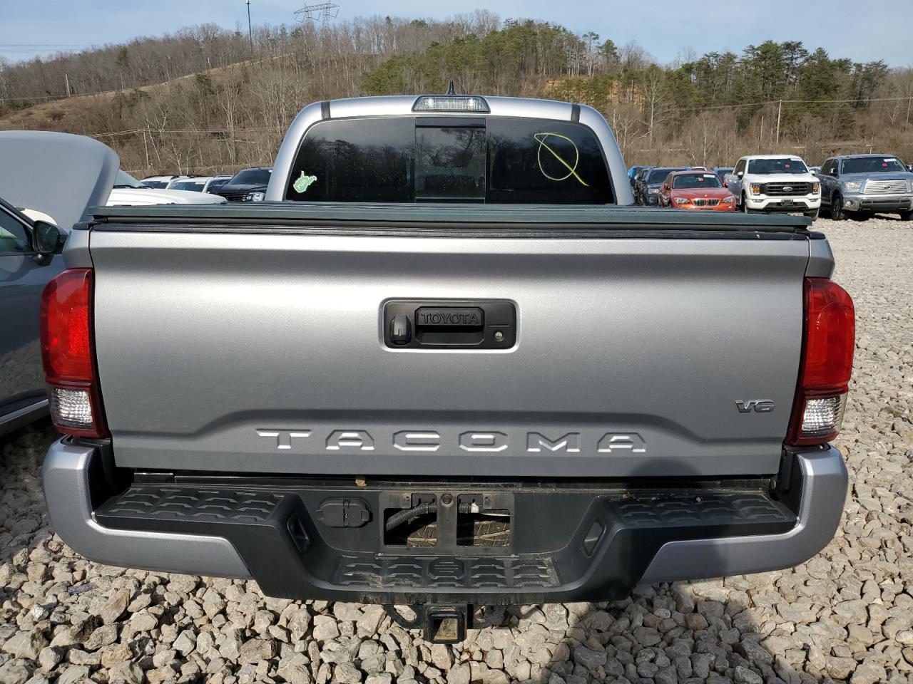 2019 TOYOTA TACOMA DOU - Фото 6