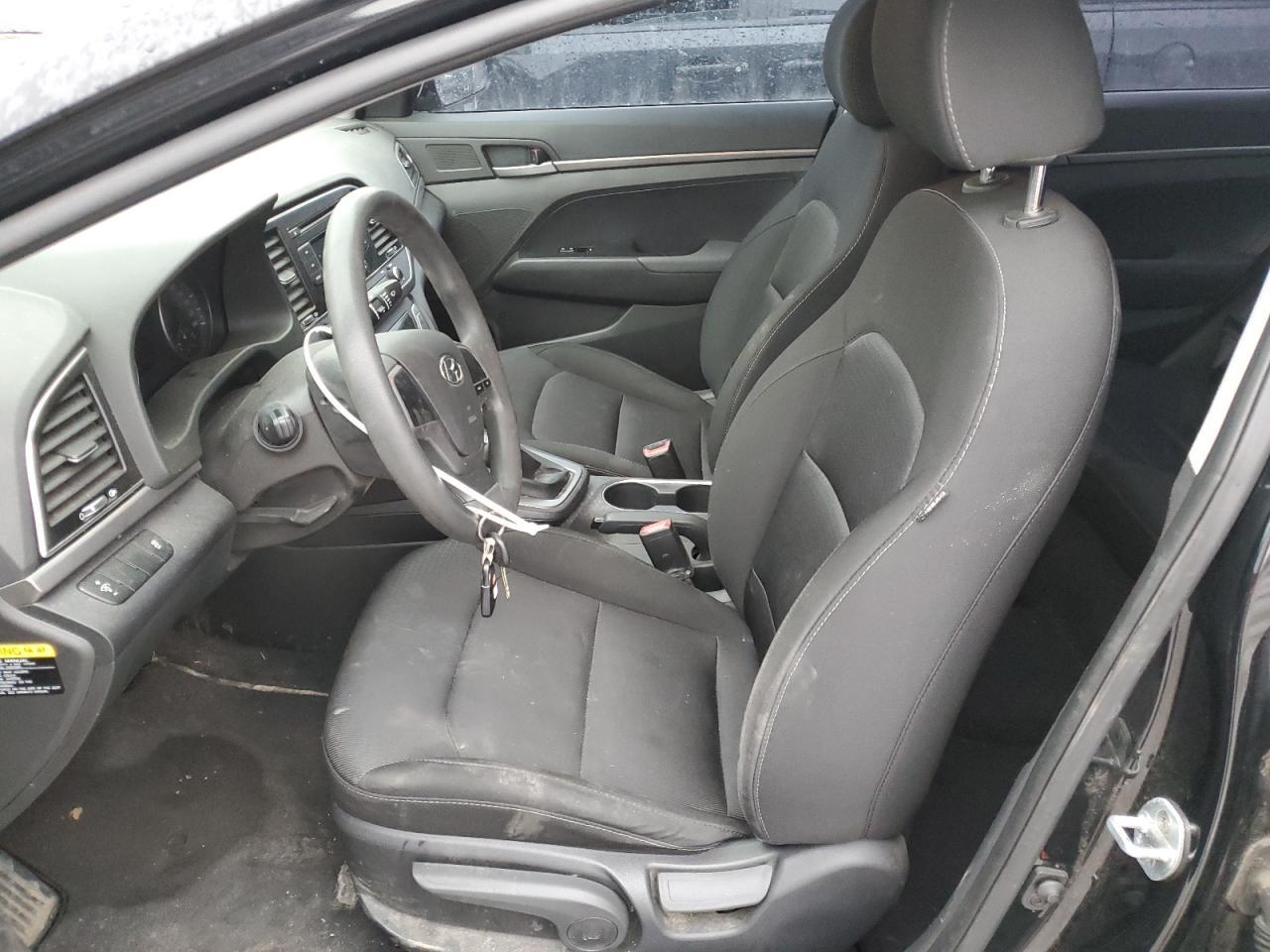 2017 HYUNDAI ELANTRA SE - Фото 7