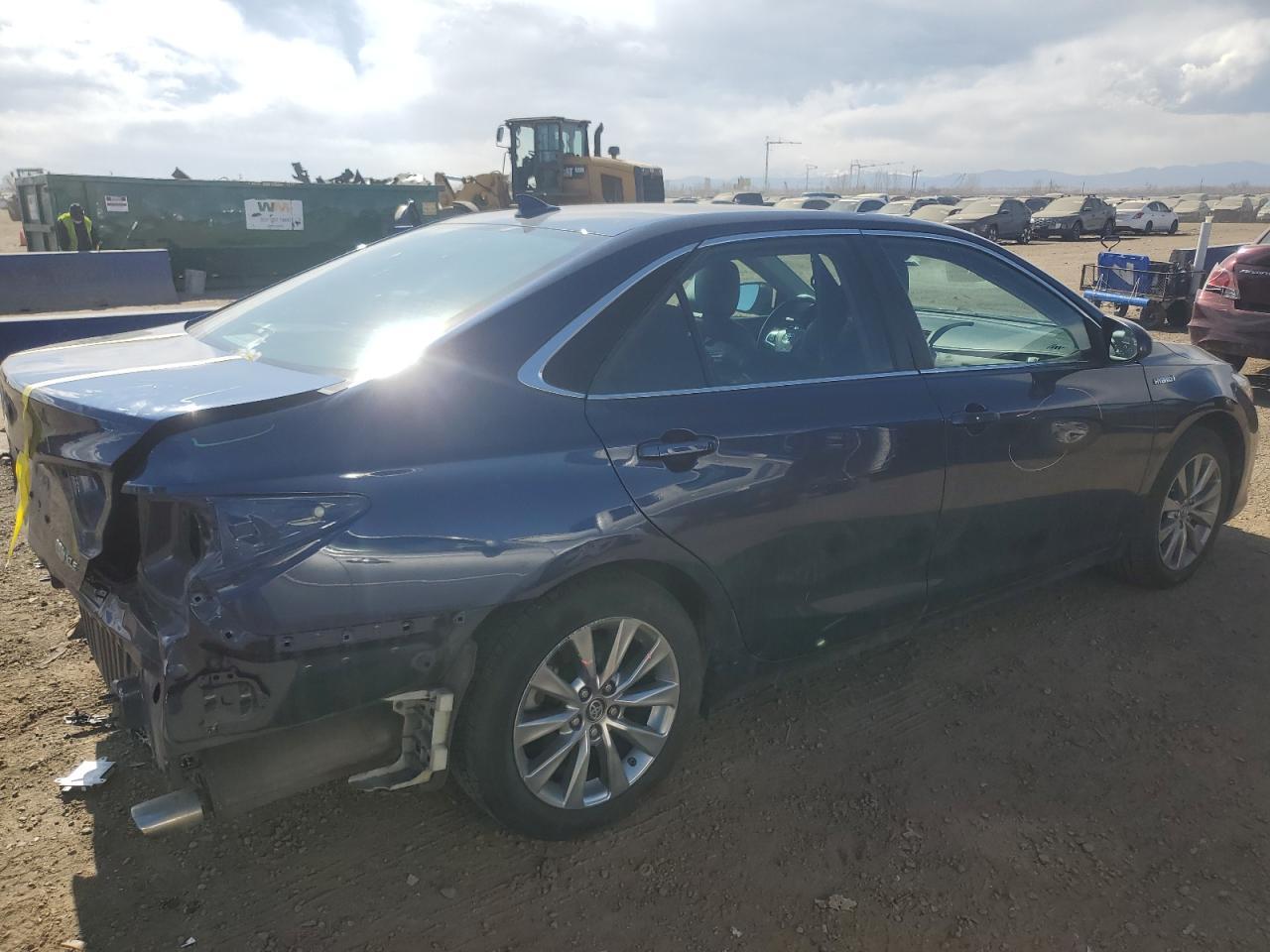 2016 TOYOTA CAMRY HYBR - Image 3