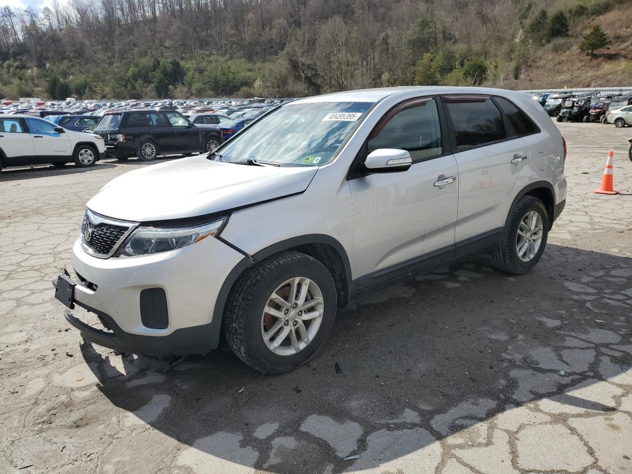 2014 KIA SORENTO LX