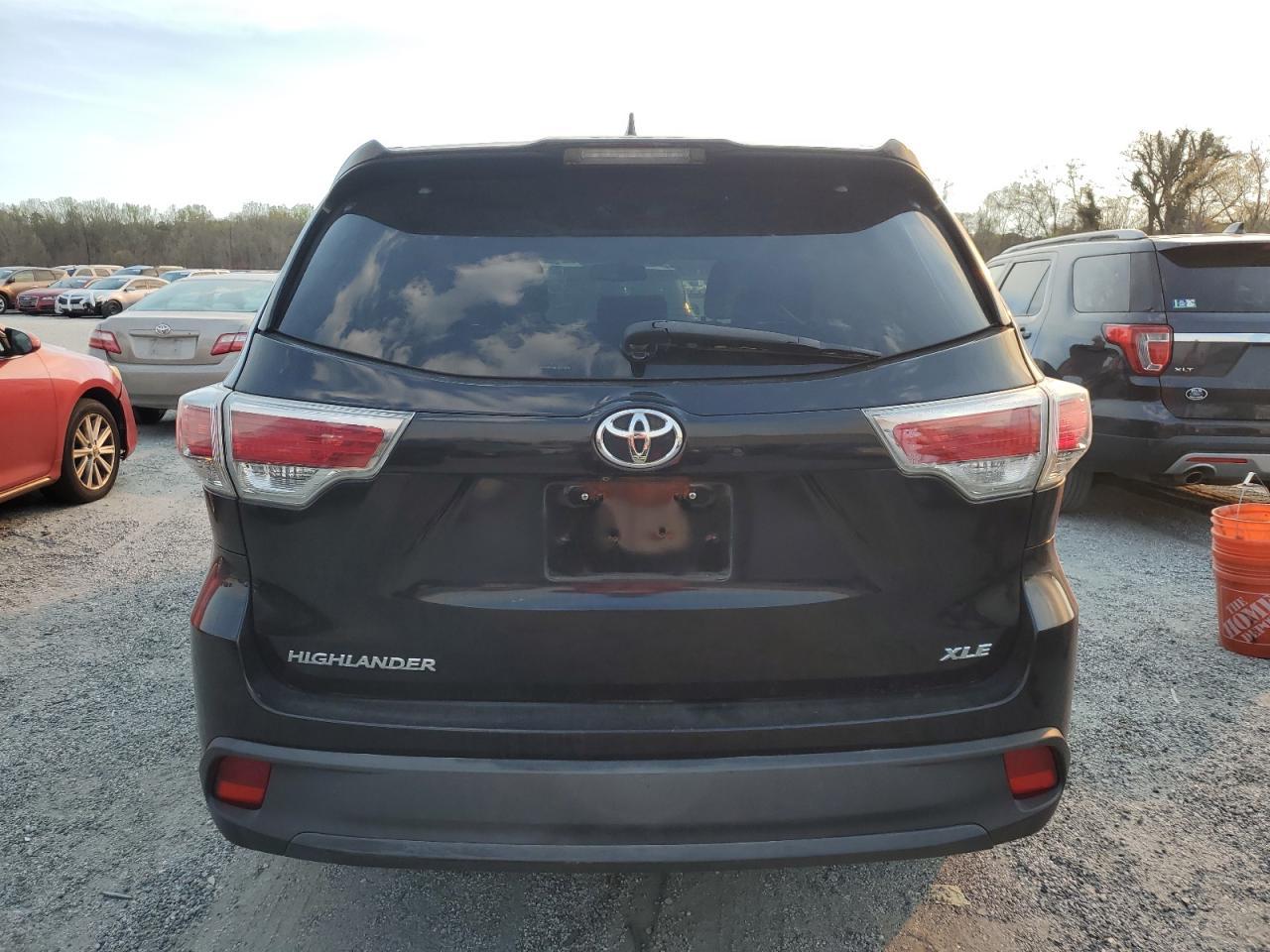 2015 TOYOTA HIGHLANDER - Фото 6