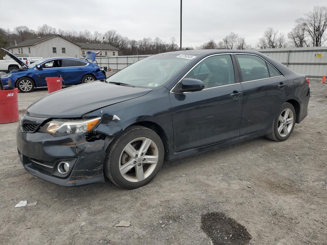 2014 TOYOTA CAMRY L