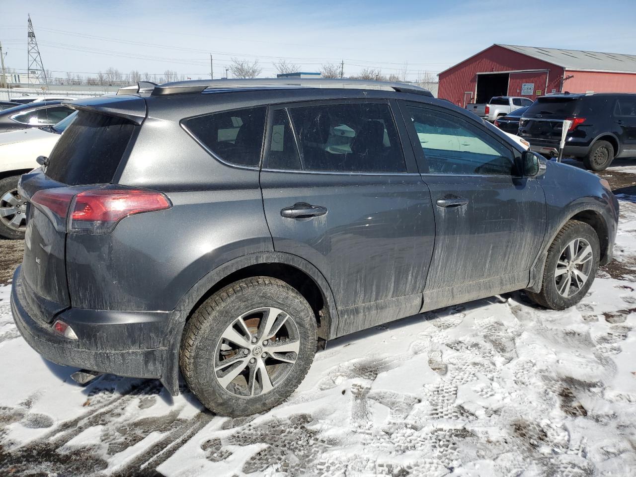 2018 TOYOTA RAV4 LE - Фото 3