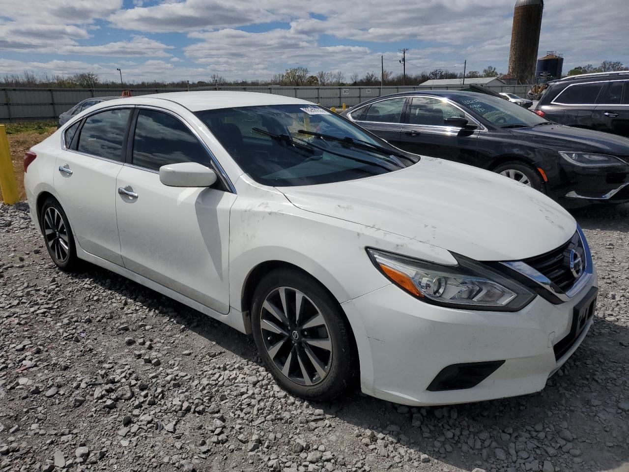 2018 NISSAN ALTIMA 2.5 - Фото 4