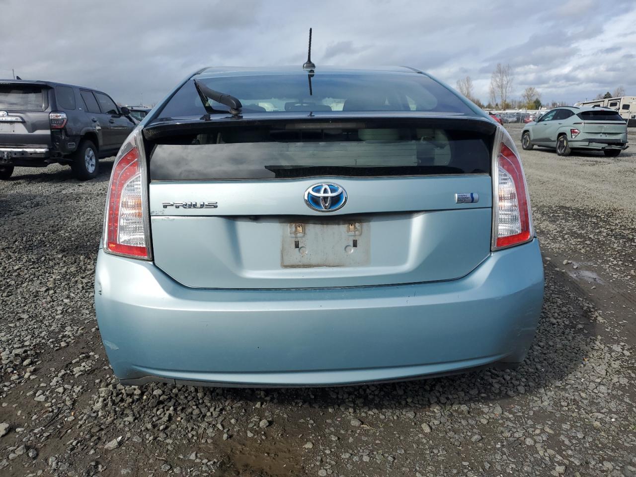 2015 TOYOTA PRIUS - Фото 6