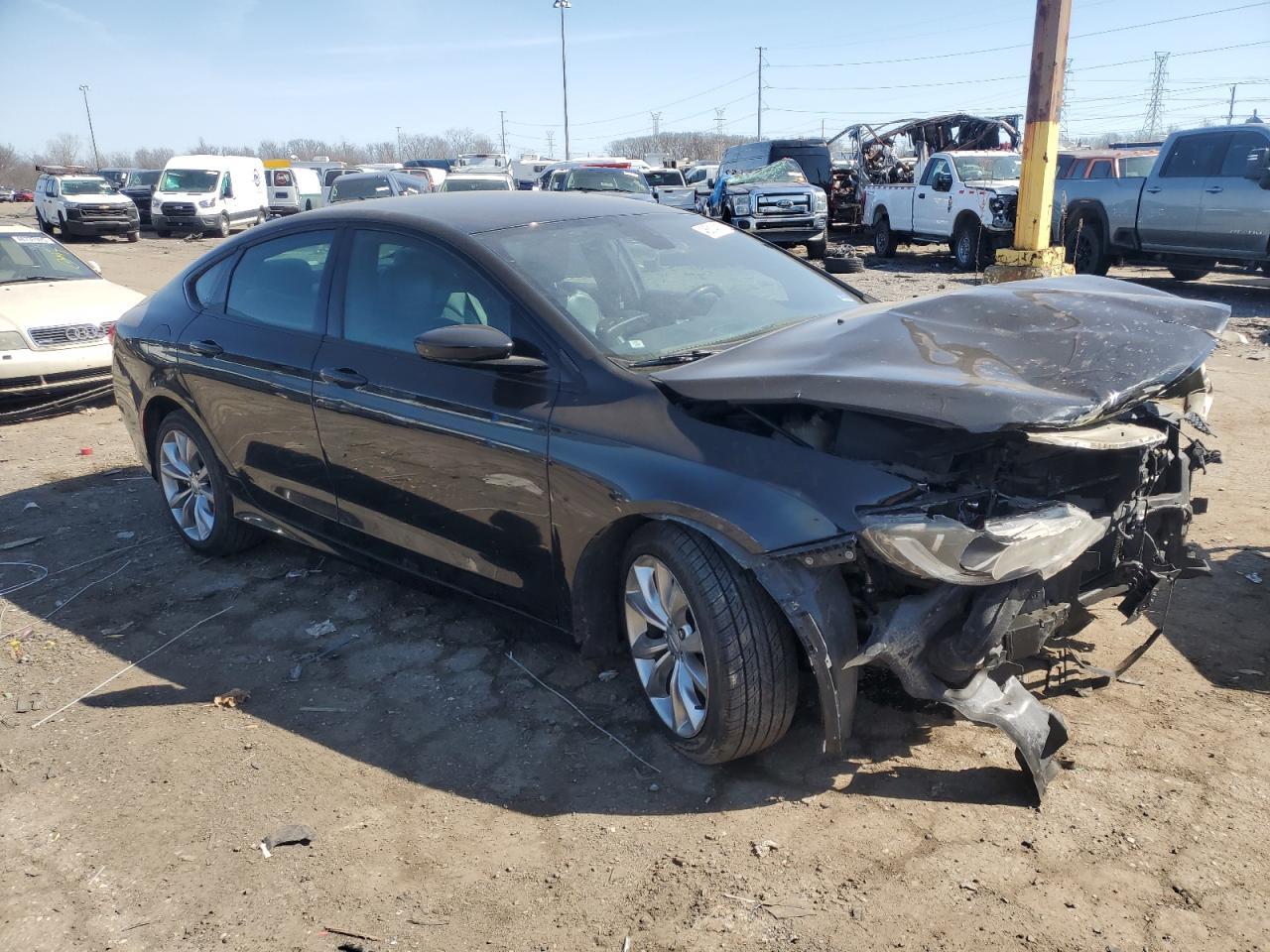 2015 CHRYSLER 200 S - Image 4