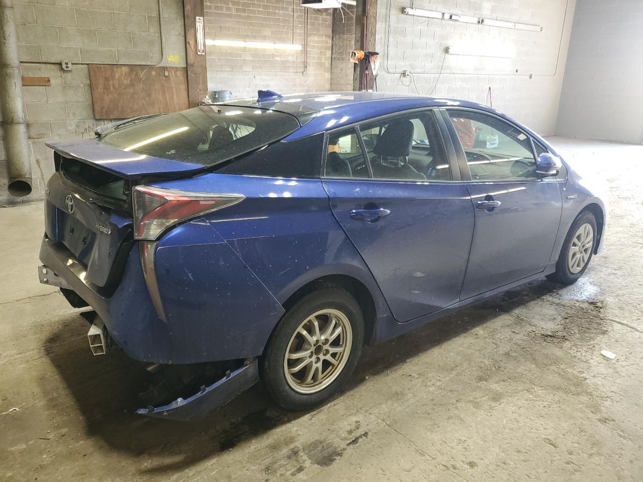 2016 TOYOTA PRIUS - Image 3