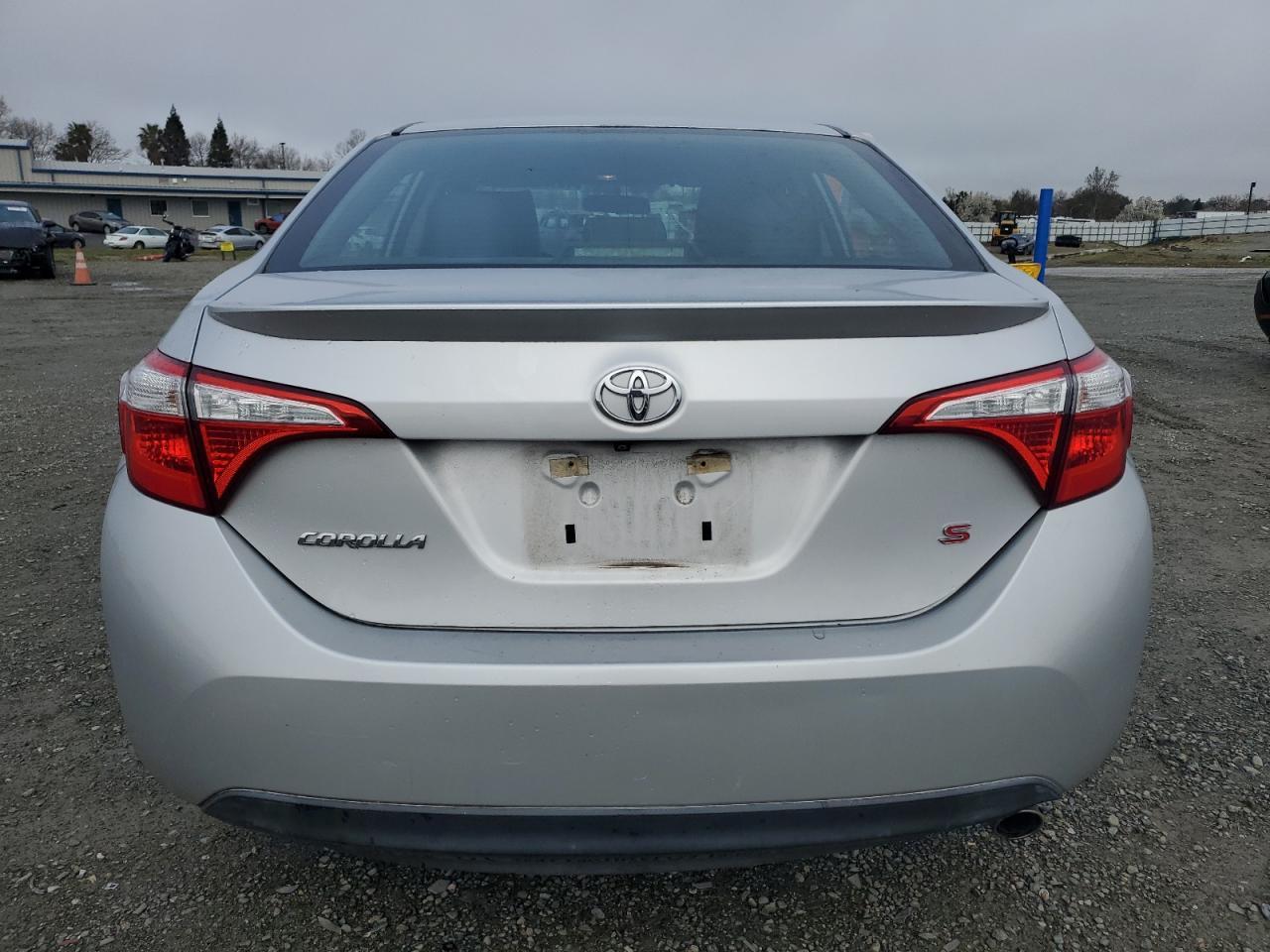 2015 TOYOTA COROLLA L - Image 6