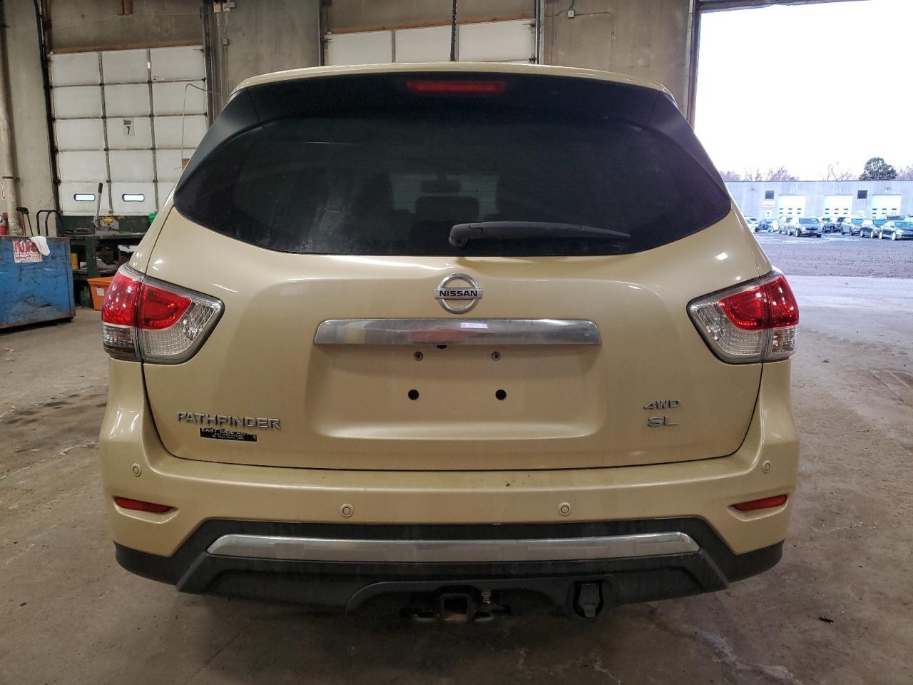 2013 NISSAN PATHFINDER - Фото 6