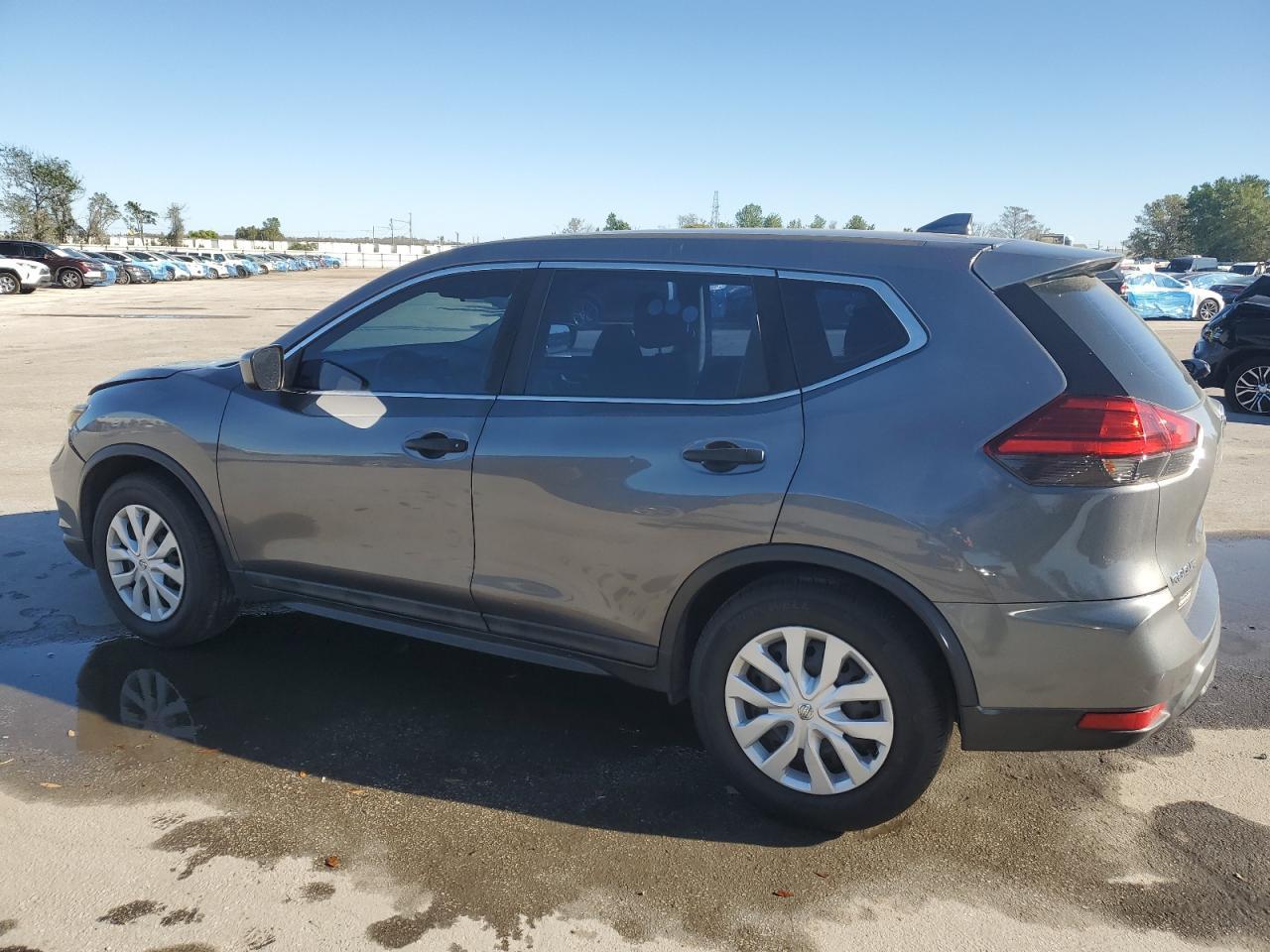 2017 NISSAN ROGUE S - Фото 2