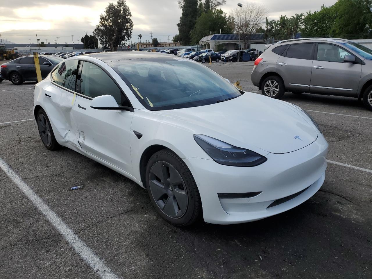 2021 TESLA MODEL 3 - Image 4