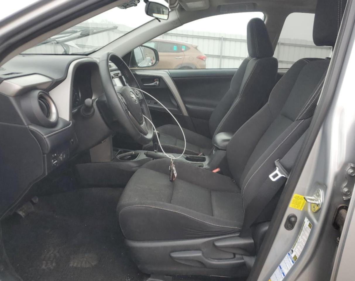 2017 TOYOTA RAV4 XLE - Фото 7